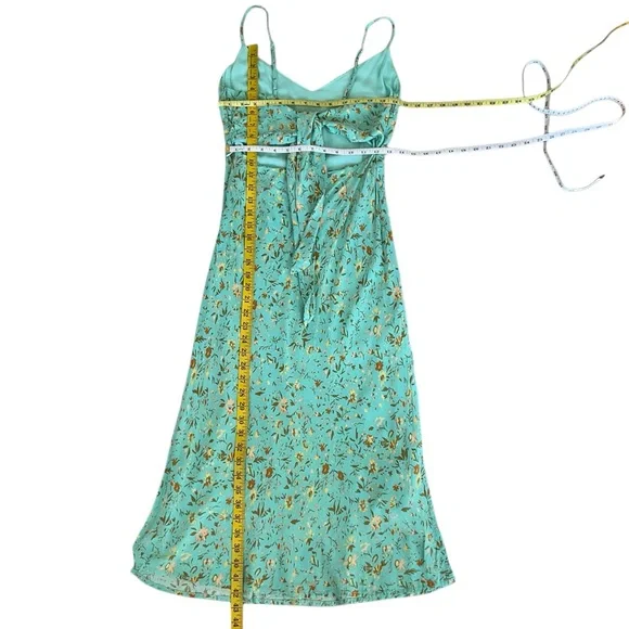Hello Molly California Dreaming Midi Dress Green Dainty Ditzy Floral Sli… - Picture 13 of 16